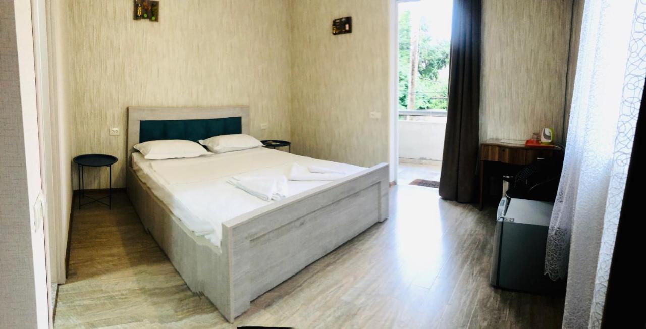 Sophie'S Garden Hotel Tbilisi Exterior foto